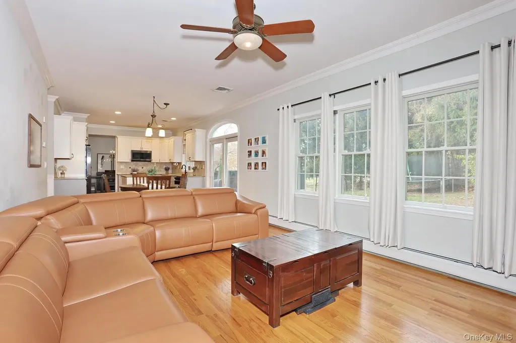 97 E Park Avenue Pearl River NY 10965