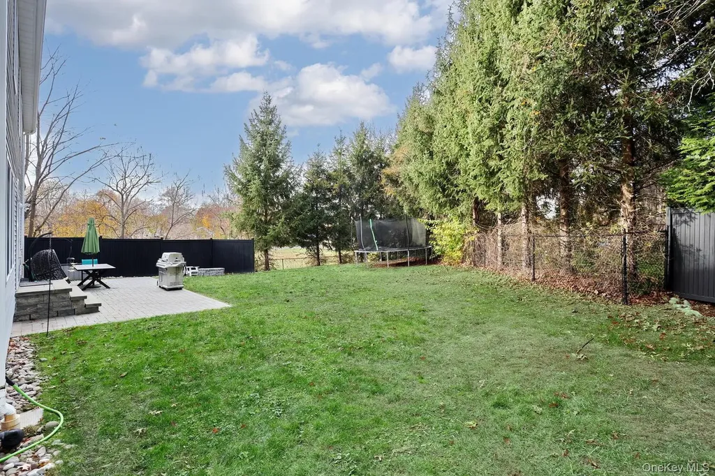 97 E Park Avenue Pearl River NY 10965