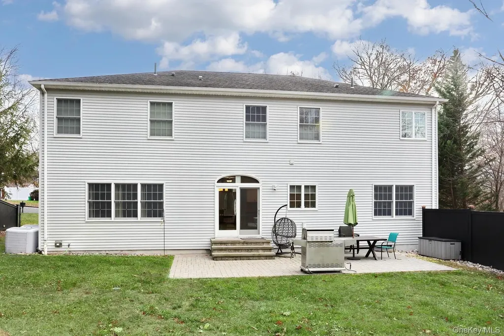 97 E Park Avenue Pearl River NY 10965