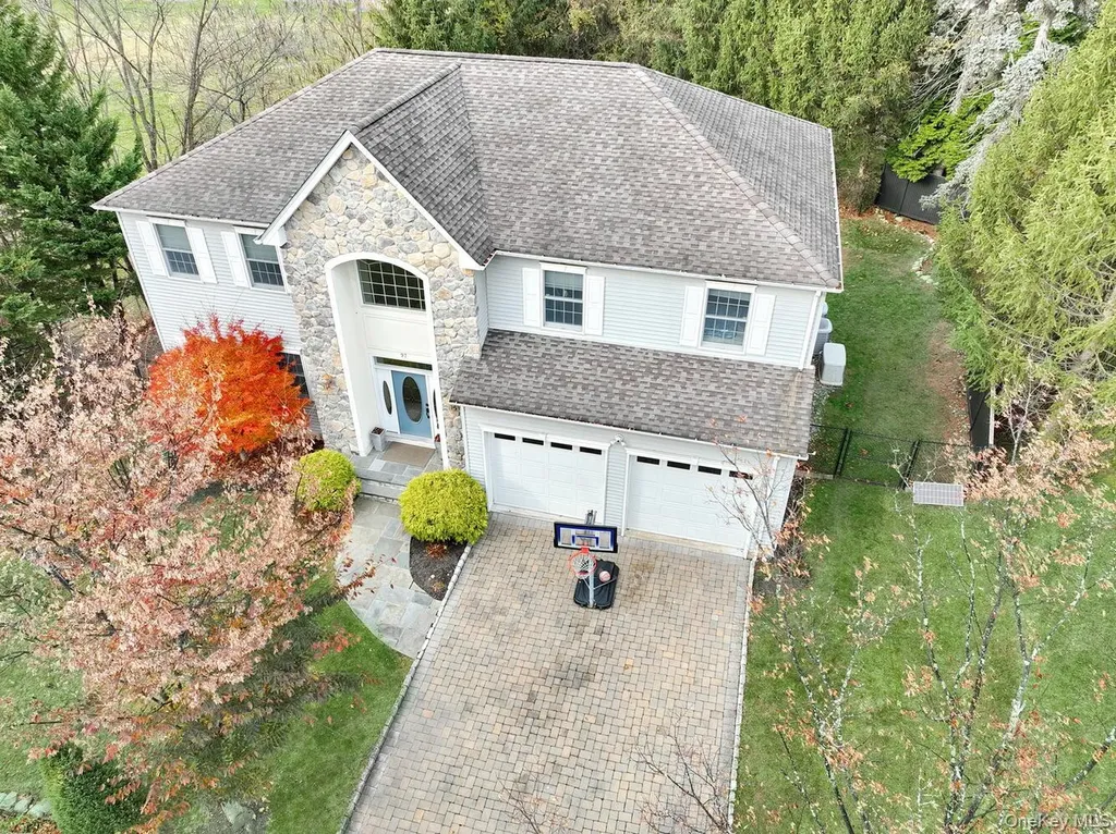 97 E Park Avenue Pearl River NY 10965