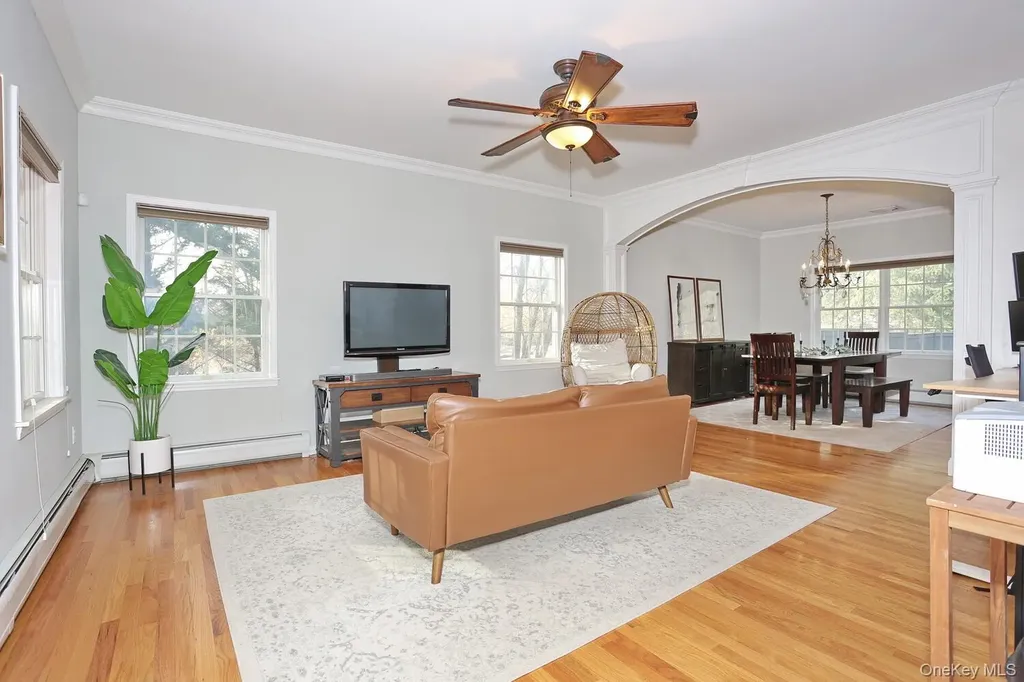97 E Park Avenue Pearl River NY 10965
