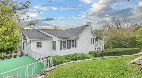 47 Hathaway Road Bronxville NY 10708