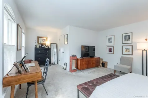 64 Broadway Kingston NY 12401