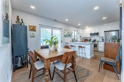 64 Broadway Kingston NY 12401