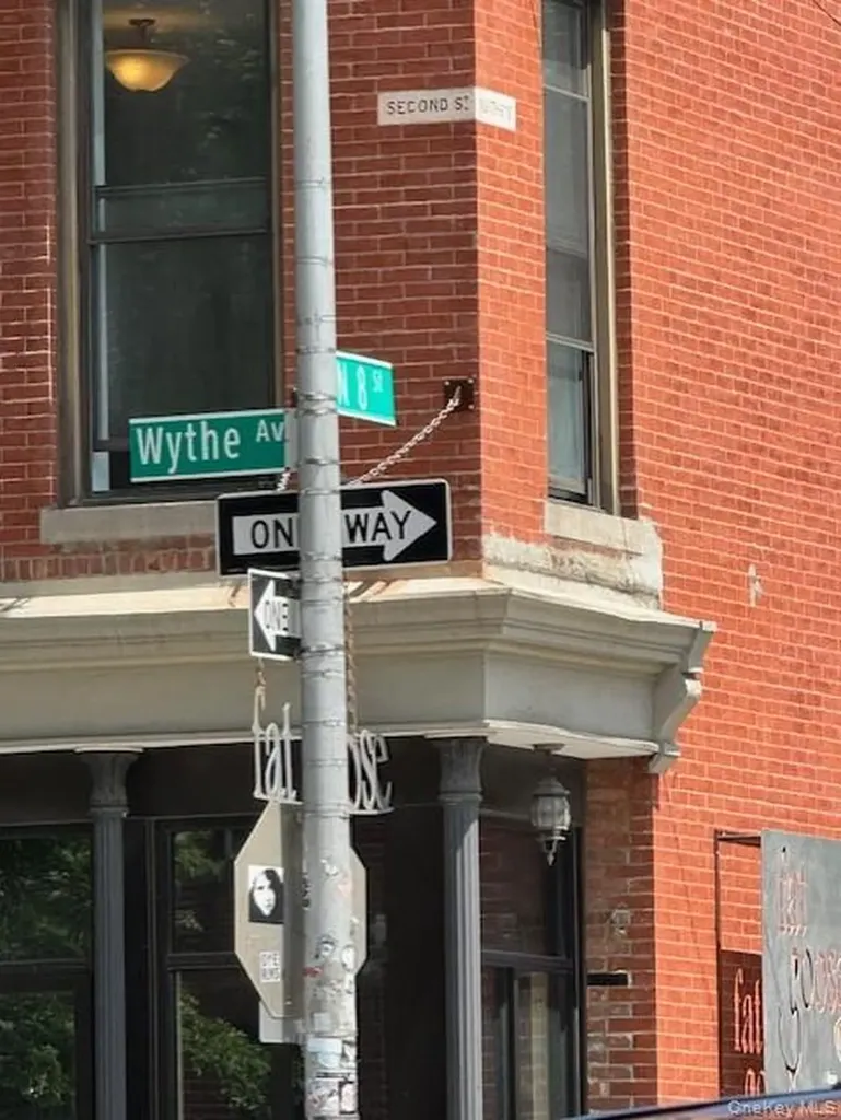 80 N 8th Street Brooklyn NY 11249