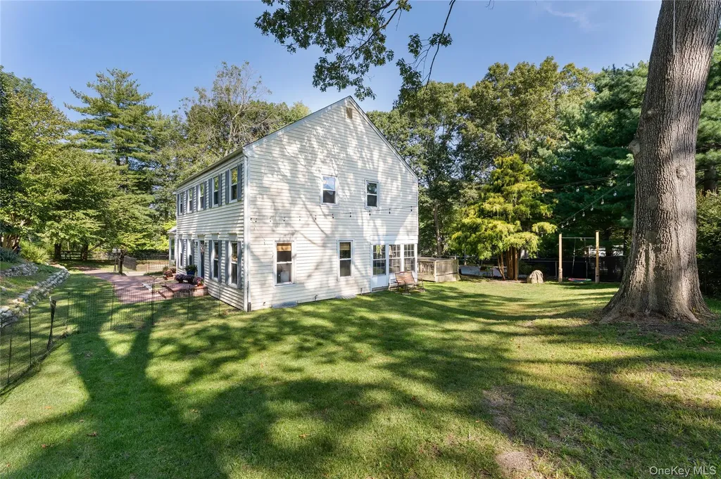3 Pheasant Run Wading River NY 11792