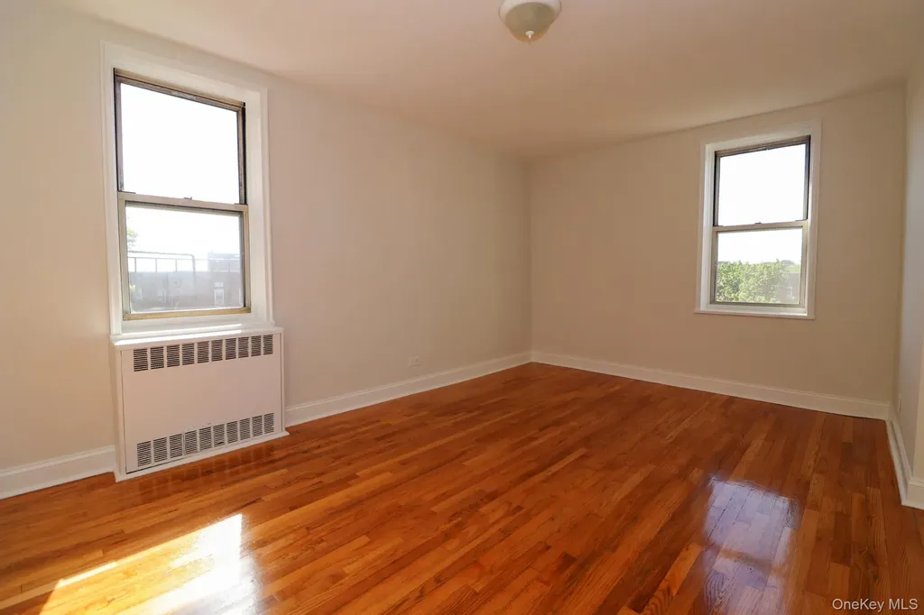5645 Netherland Avenue Bronx NY 10471