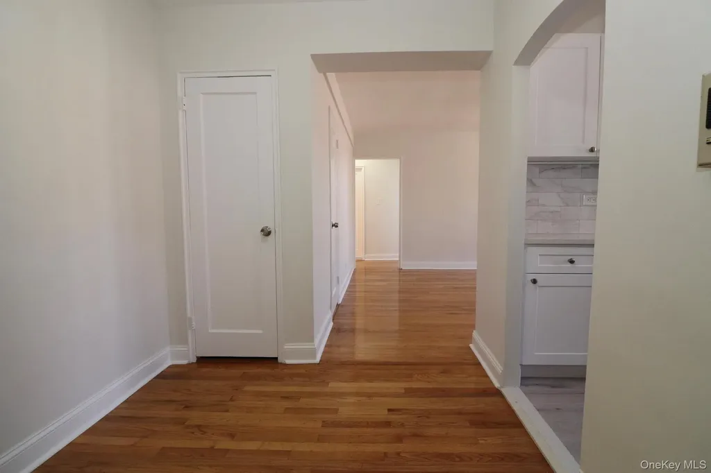 5645 Netherland Avenue Bronx NY 10471