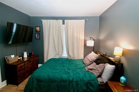 610 Emerson Avenue Baldwin NY 11510