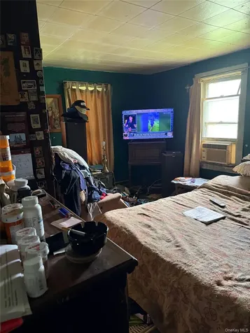 18 Pettit Avenue Kingston NY 12401