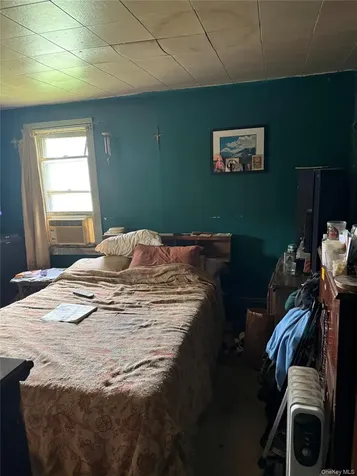 18 Pettit Avenue Kingston NY 12401