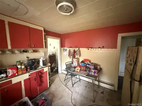 18 Pettit Avenue Kingston NY 12401