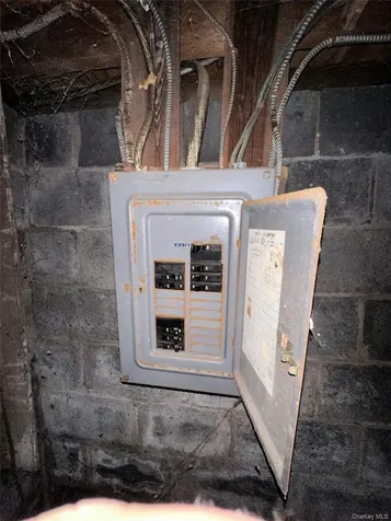 18 Pettit Avenue Kingston NY 12401