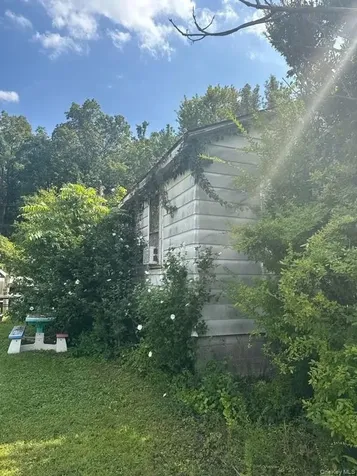 18 Pettit Avenue Kingston NY 12401