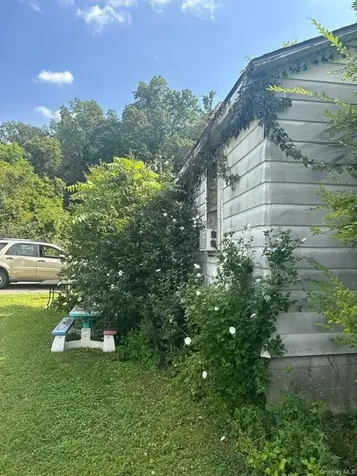 18 Pettit Avenue Kingston NY 12401