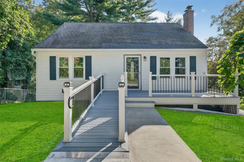 34 Mountain View Road Poughkeepsie NY 12603