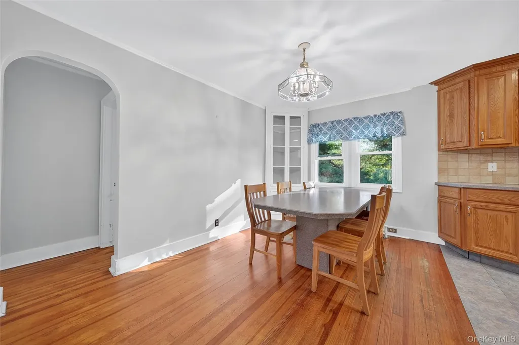 34 Mountain View Road Poughkeepsie NY 12603