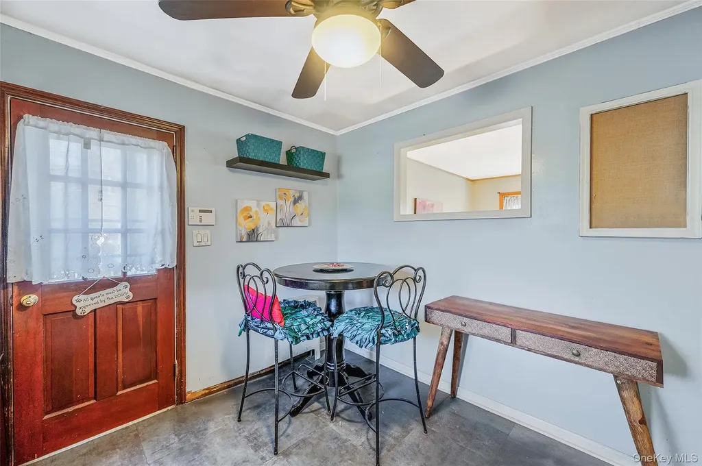 360 Arcadia Drive West Islip NY 11795