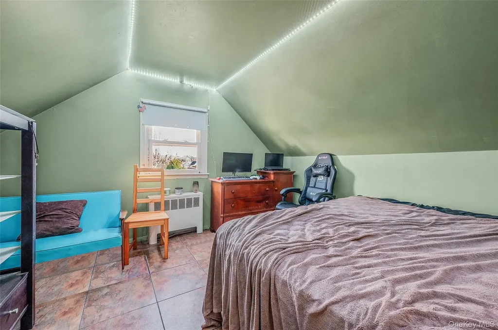 360 Arcadia Drive West Islip NY 11795
