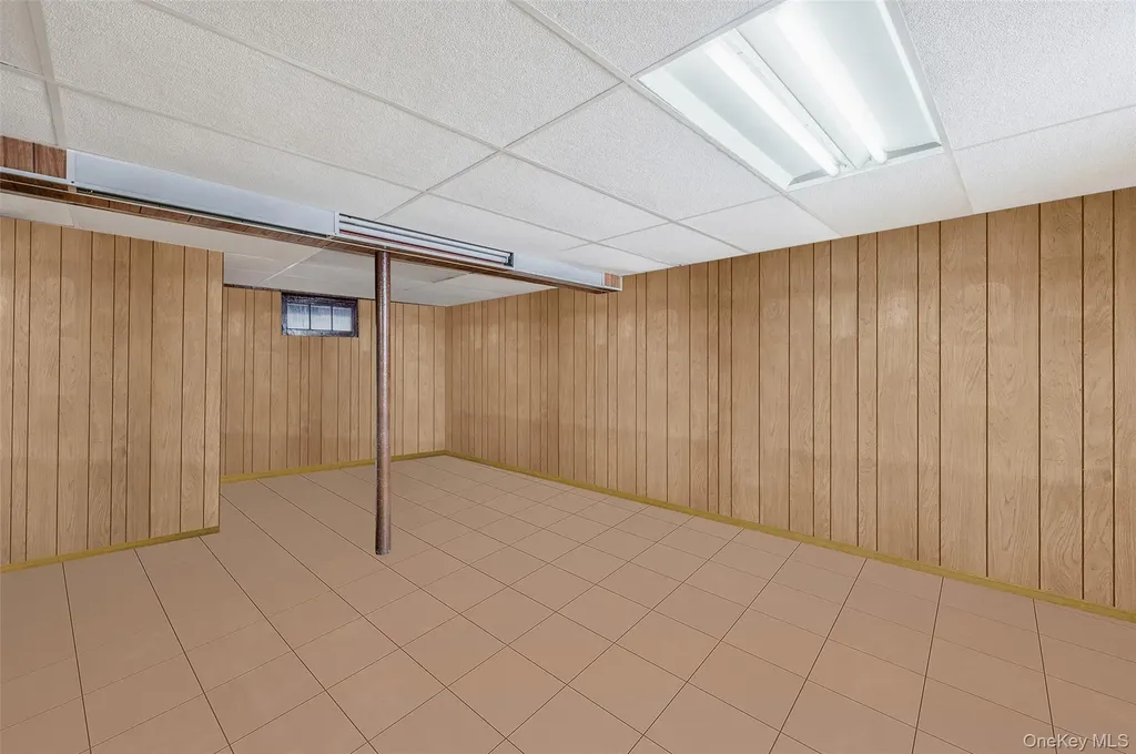 360 Arcadia Drive West Islip NY 11795