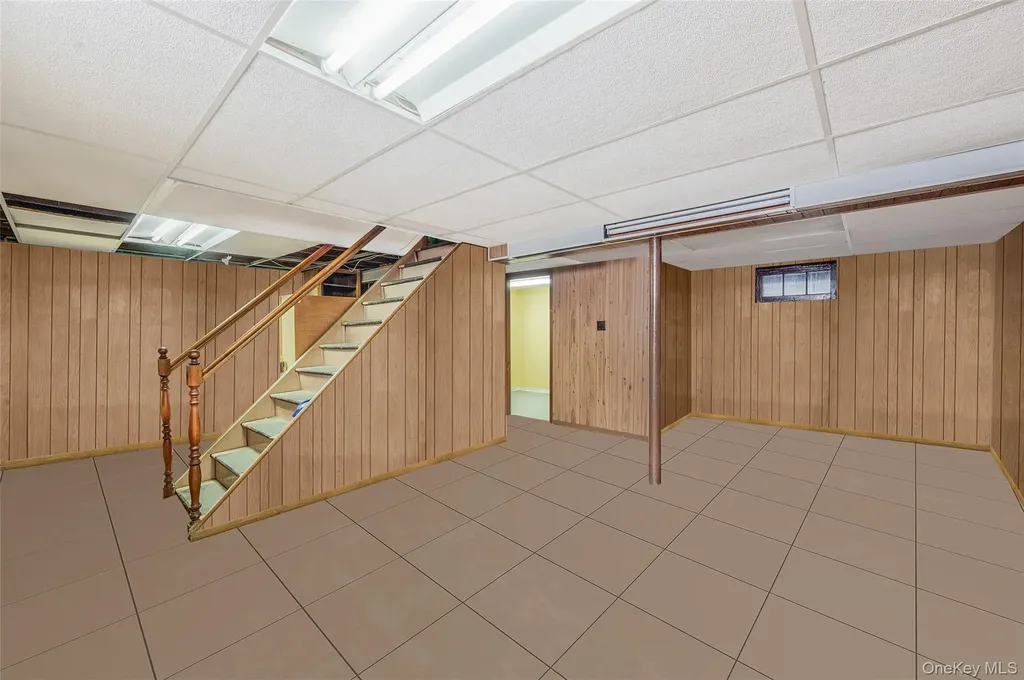 360 Arcadia Drive West Islip NY 11795