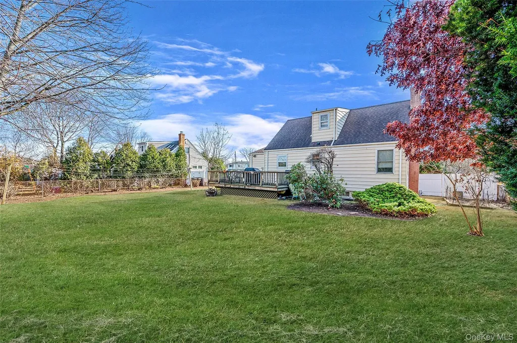 360 Arcadia Drive West Islip NY 11795