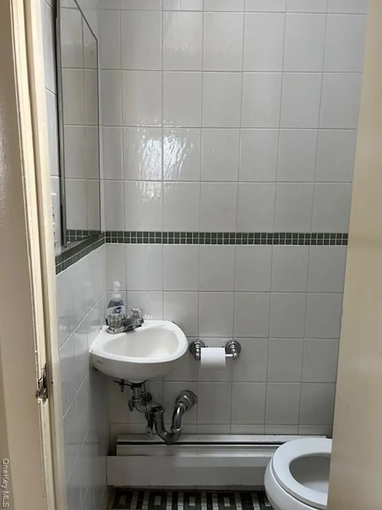 2940 Francis Lewis Boulevard Flushing NY 11358