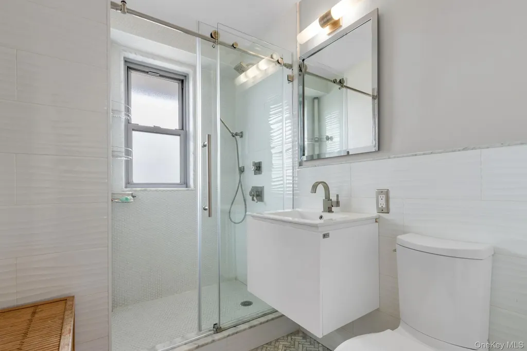 2500 Johnson Avenue Bronx NY 10463