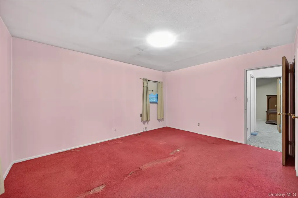 32 Rockland Drive Jericho NY 11753