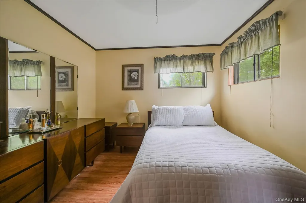 11 Fox Lane Shoreham NY 11786