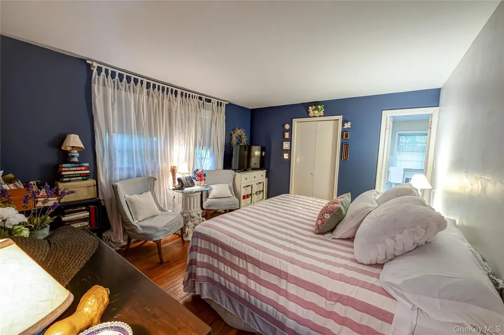 80 Oak Road Bayport NY 11705