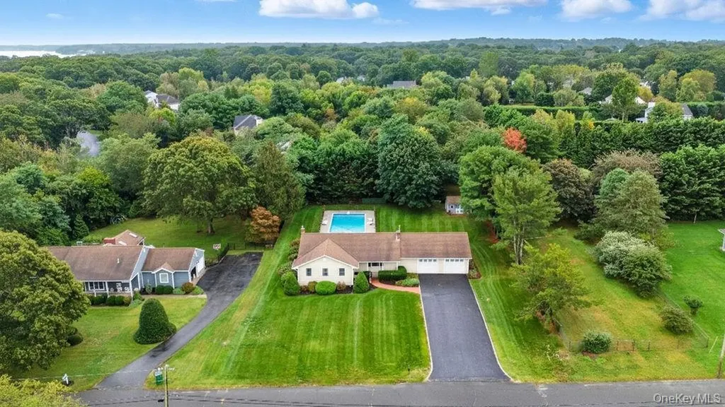 440 Jernick Lane Southold NY 11971