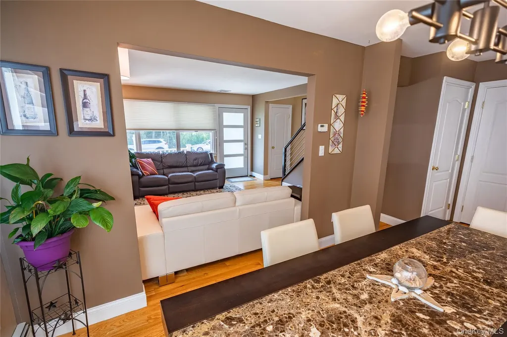 26 Kearney Avenue Bethpage NY 11714