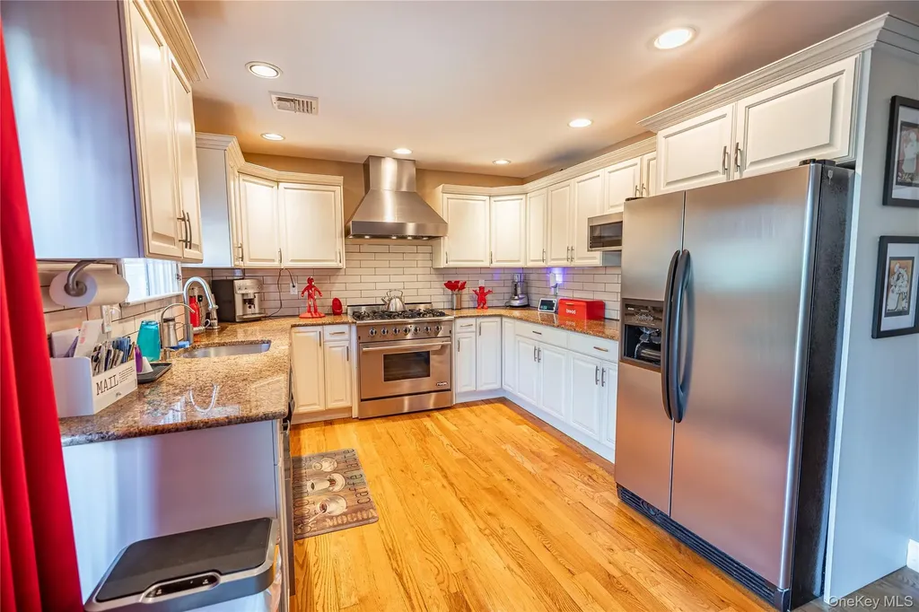 26 Kearney Avenue Bethpage NY 11714