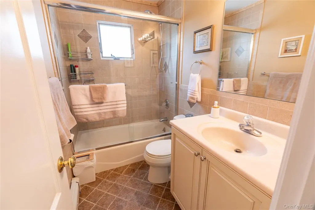 26 Kearney Avenue Bethpage NY 11714
