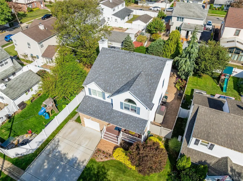26 Kearney Avenue Bethpage NY 11714