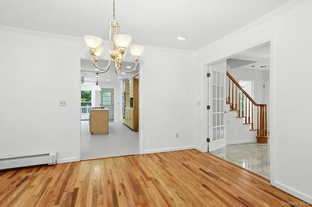 19 Friendship Lane Red Hook NY 12571