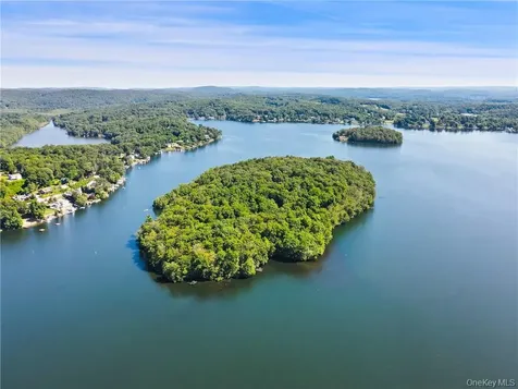 870 S Lake Boulevard Mahopac NY 10541
