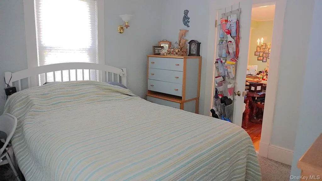20 Pelhamside Drive New Rochelle NY 10801