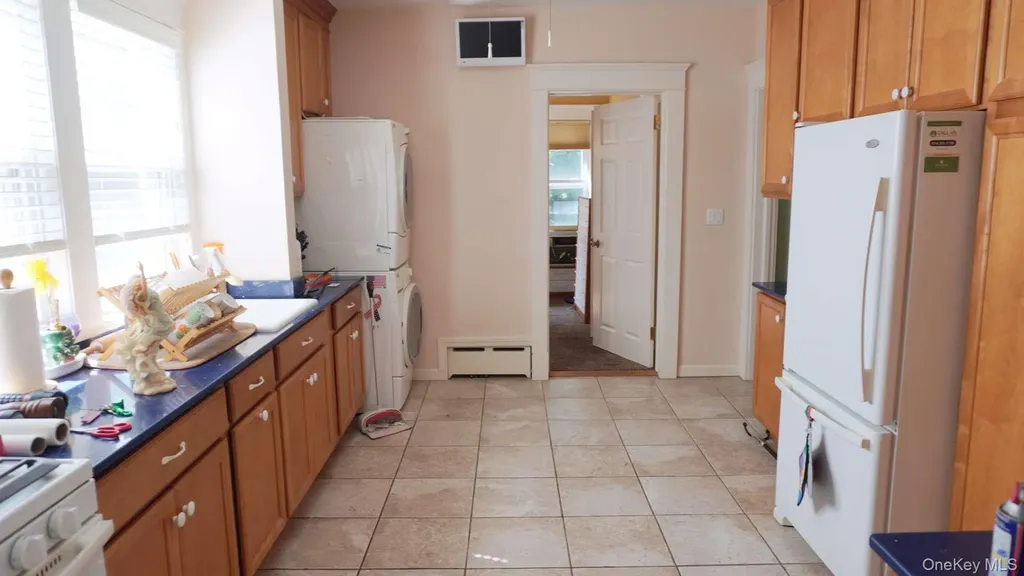 20 Pelhamside Drive New Rochelle NY 10801
