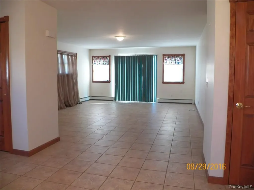 35 Acampora Drive Wallkill NY 12589
