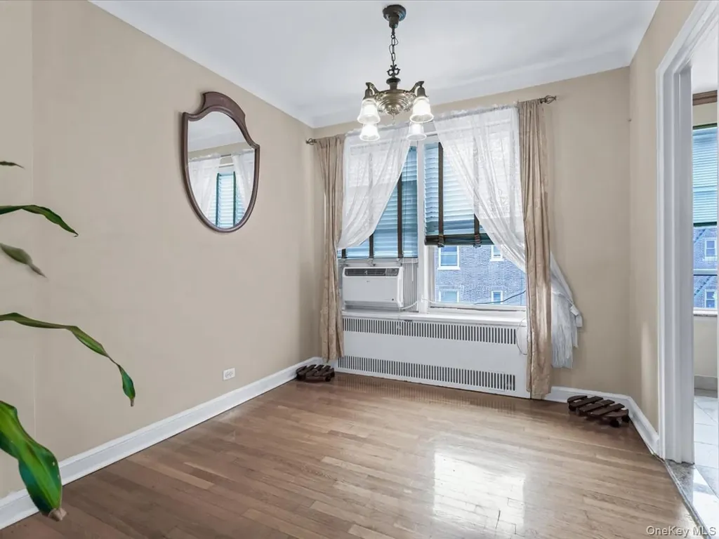 11034 73rd Road Forest Hills NY 11375