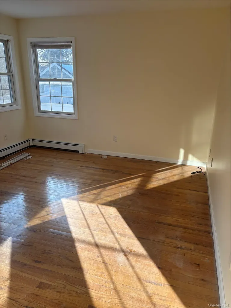 1319 Journal Avenue Elmont NY 11003