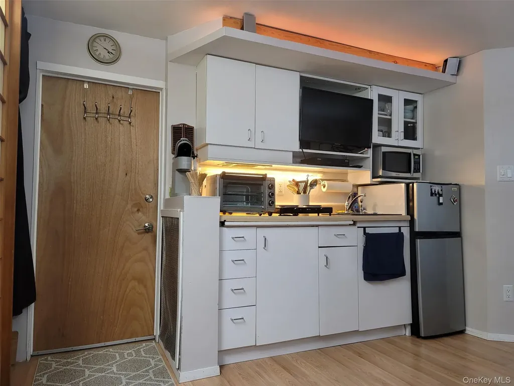 259 Kearney Avenue Bronx NY 10465