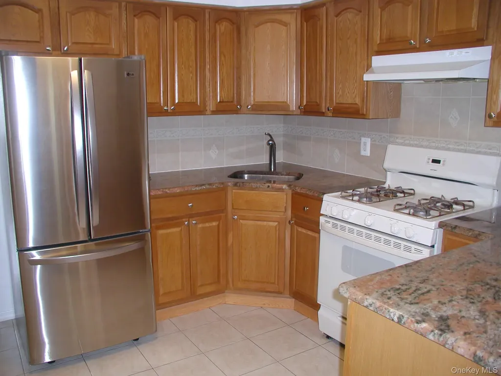 259 Kearney Avenue Bronx NY 10465