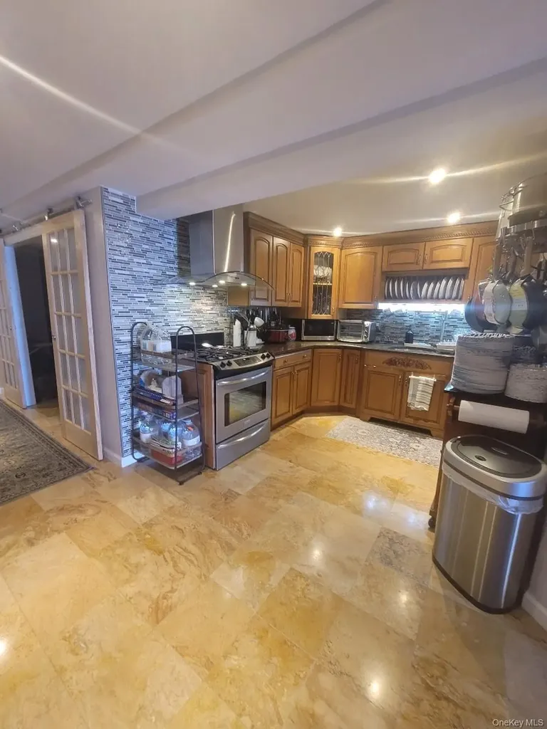 259 Kearney Avenue Bronx NY 10465
