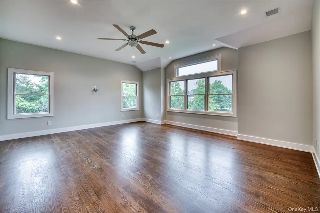 435 Maple Lane Greenport NY 11944
