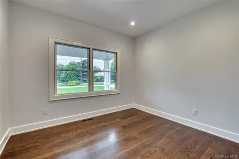 435 Maple Lane Greenport NY 11944