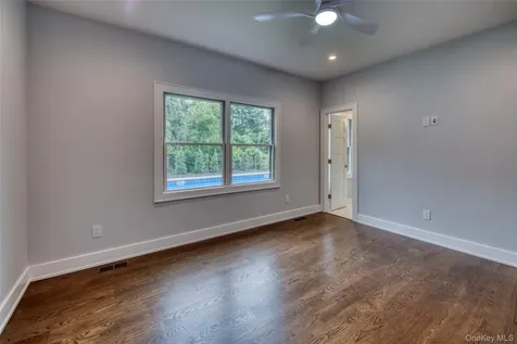 435 Maple Lane Greenport NY 11944