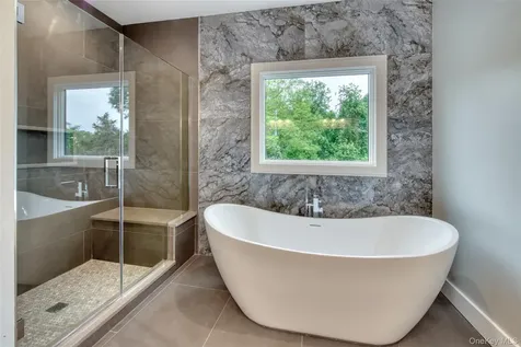 435 Maple Lane Greenport NY 11944